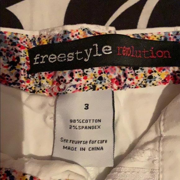 Shorts - Picture 2 of 2